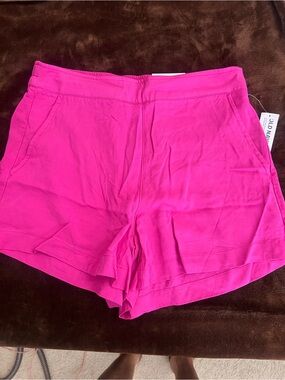 Old Navy Women's Bright Fuchsia Playa Pull-On Shorts